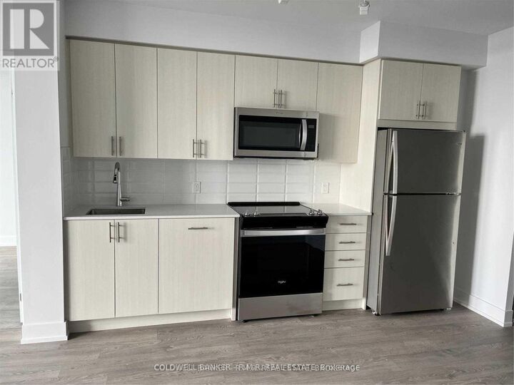 Photo de la propriété:  2550 Simcoe Street North 1704  ON L1L 0K7 