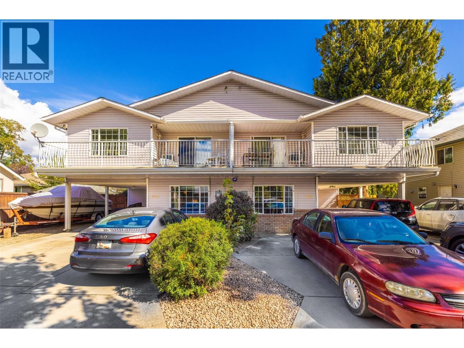 Property Photo:  922-926 Borden Avenue  BC V1Y 6A6 