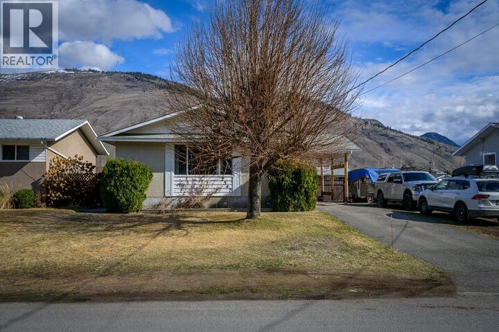 2547 Tupela Drive  Kamloops BC V2B 6V8 photo