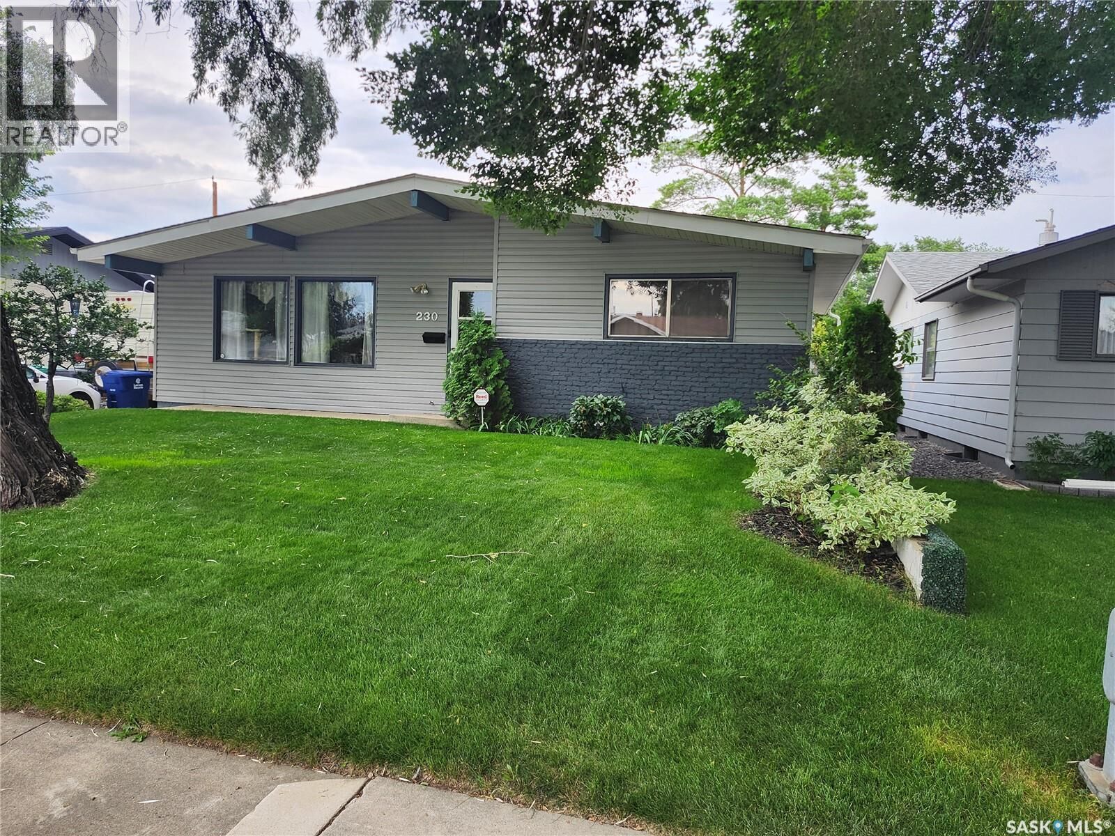 Property Photo:  230 Vancouver Avenue N  SK  