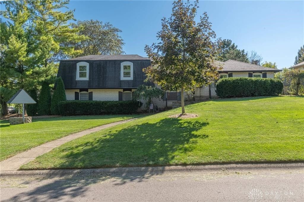 Property Photo:  111 Beacon Hill Drive  OH 45440 