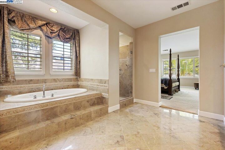 Property Photo:  2597 Ancona Cir  CA 94550 