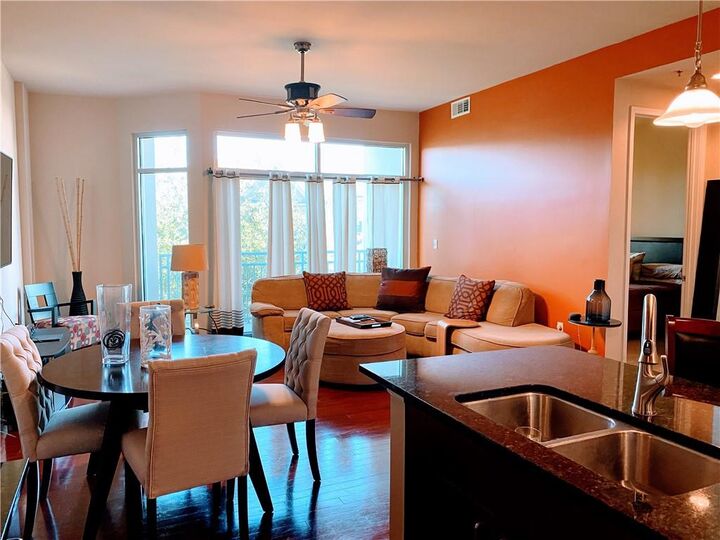 Property Photo: 711 Cosmopolitan Drive NE 203 GA 30324