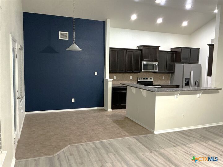 Property Photo: 5202 Rimes Court TX 76549