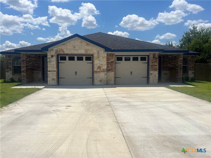 2410 Westcliff Road A &Amp B  Killeen TX 76543 photo