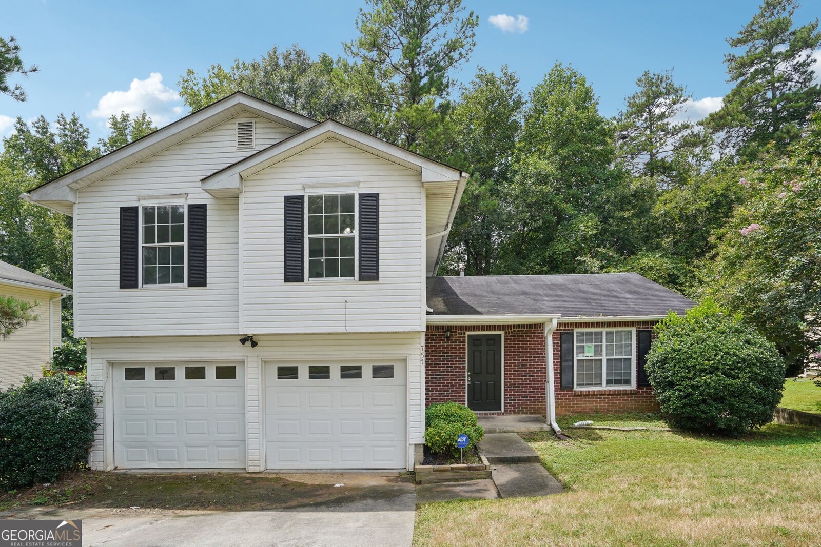 Property Photo:  757 Stonebridge Park Circle  GA 30058 