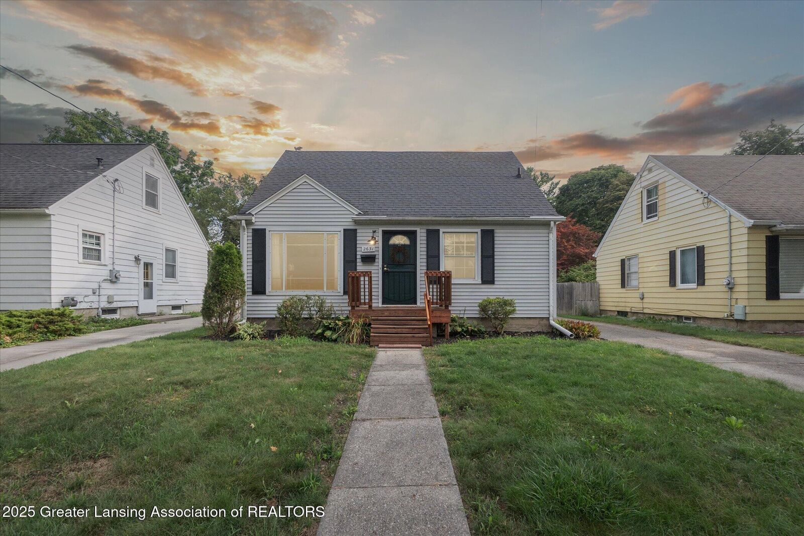 Property Photo:  2631 Lasalle Boulevard  MI 48912 