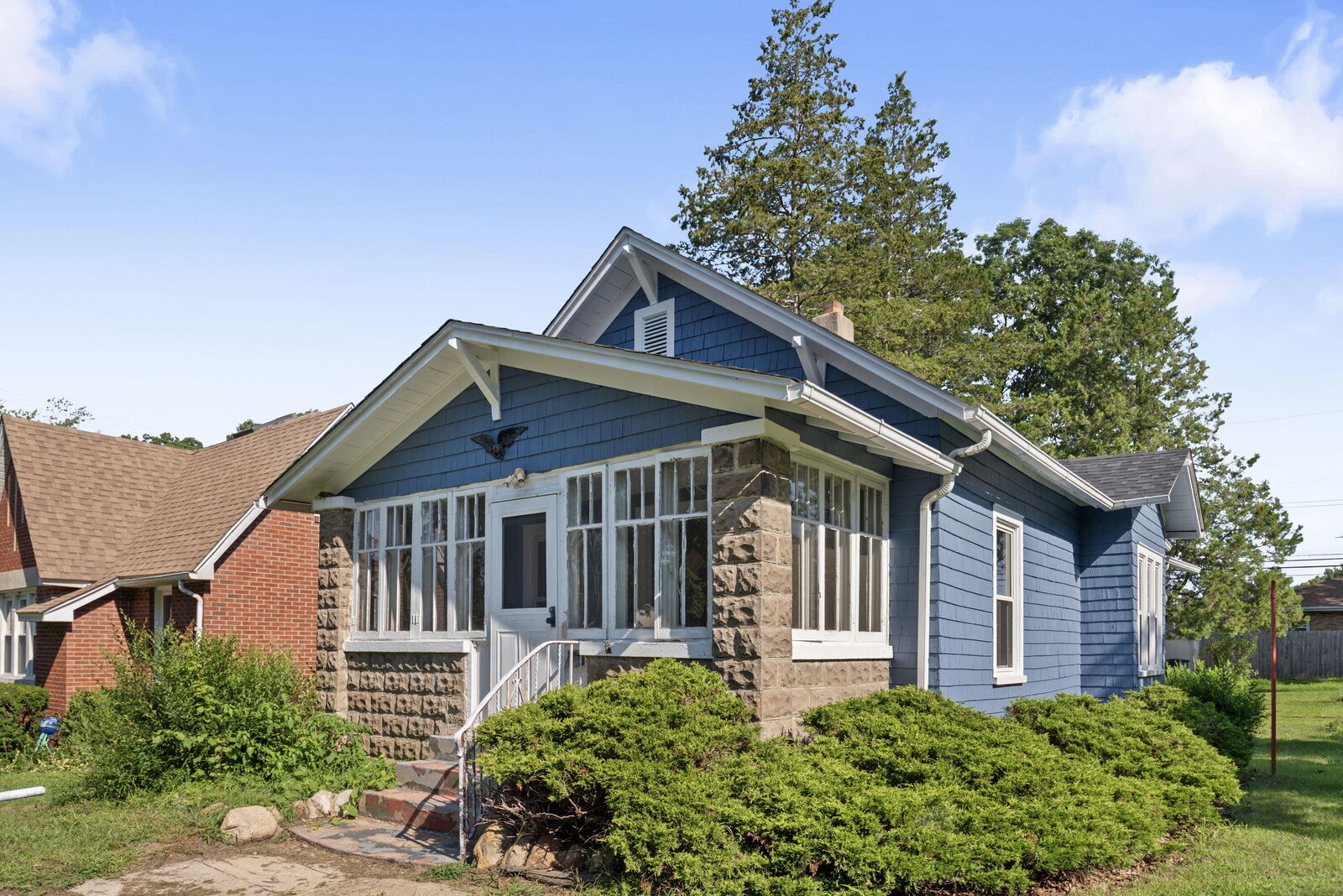 Property Photo: 304 Gardena Street IN 46360