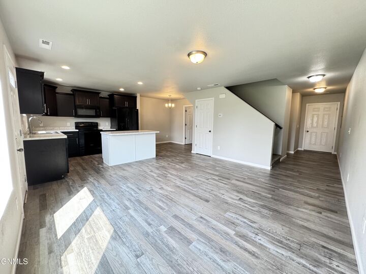 Property Photo:  6985 Majestic Loop  ND 58504 