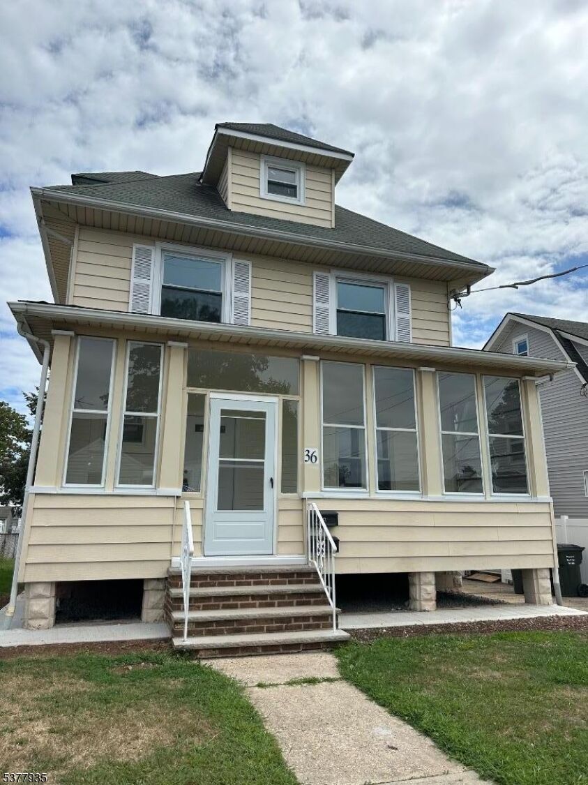 Property Photo:  36 3rd Ave, Apt B 2  NJ 07064 