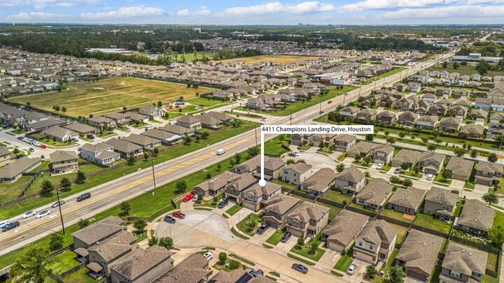 Property Photo: 4411 Champions Landing Drive TX 77069
