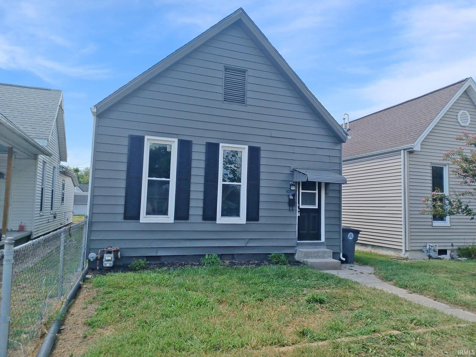 Property Photo: 307 S Elm Avenue IN 47712