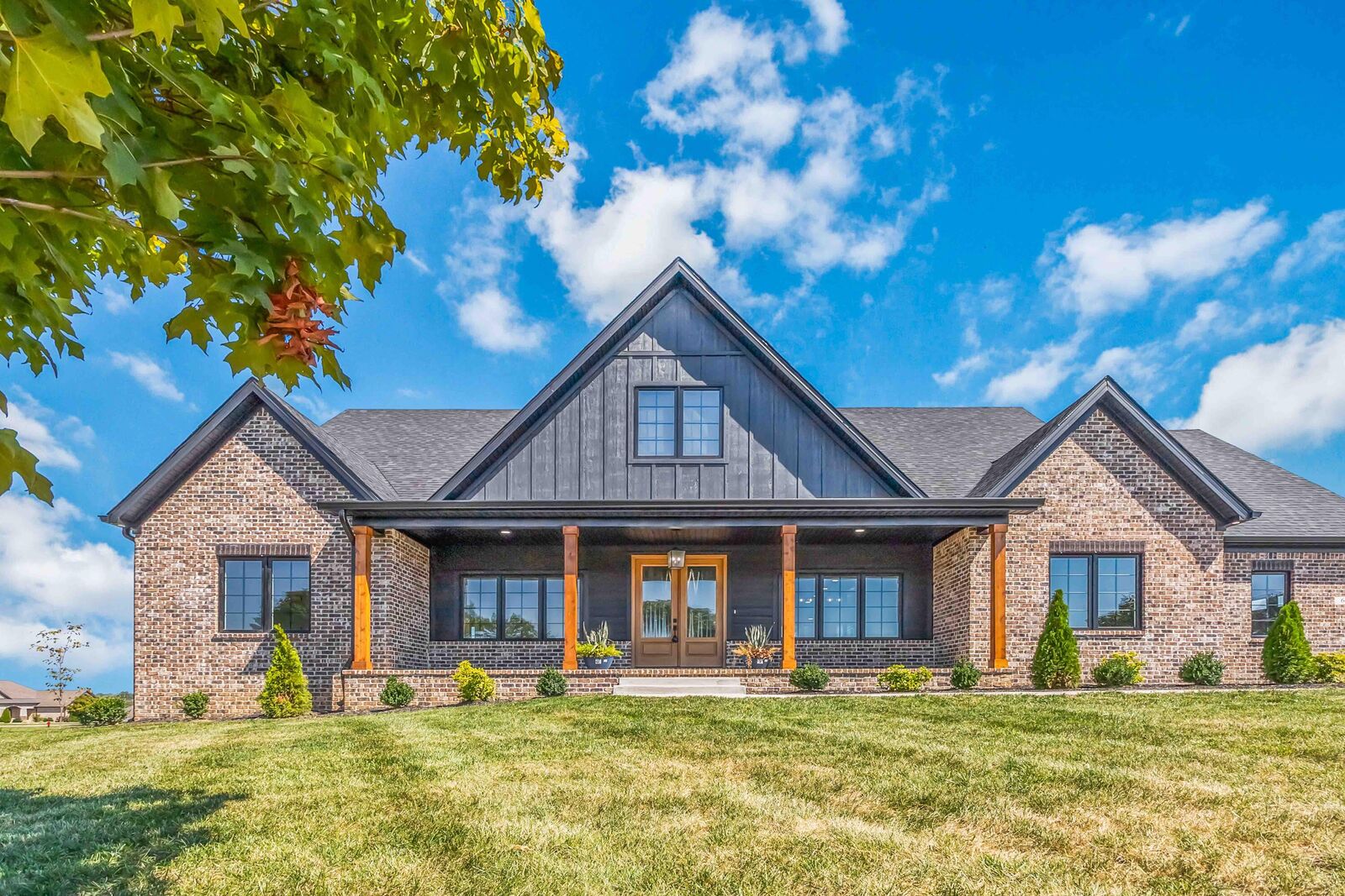 Property Photo:  638 Champion Way  KY 40475 