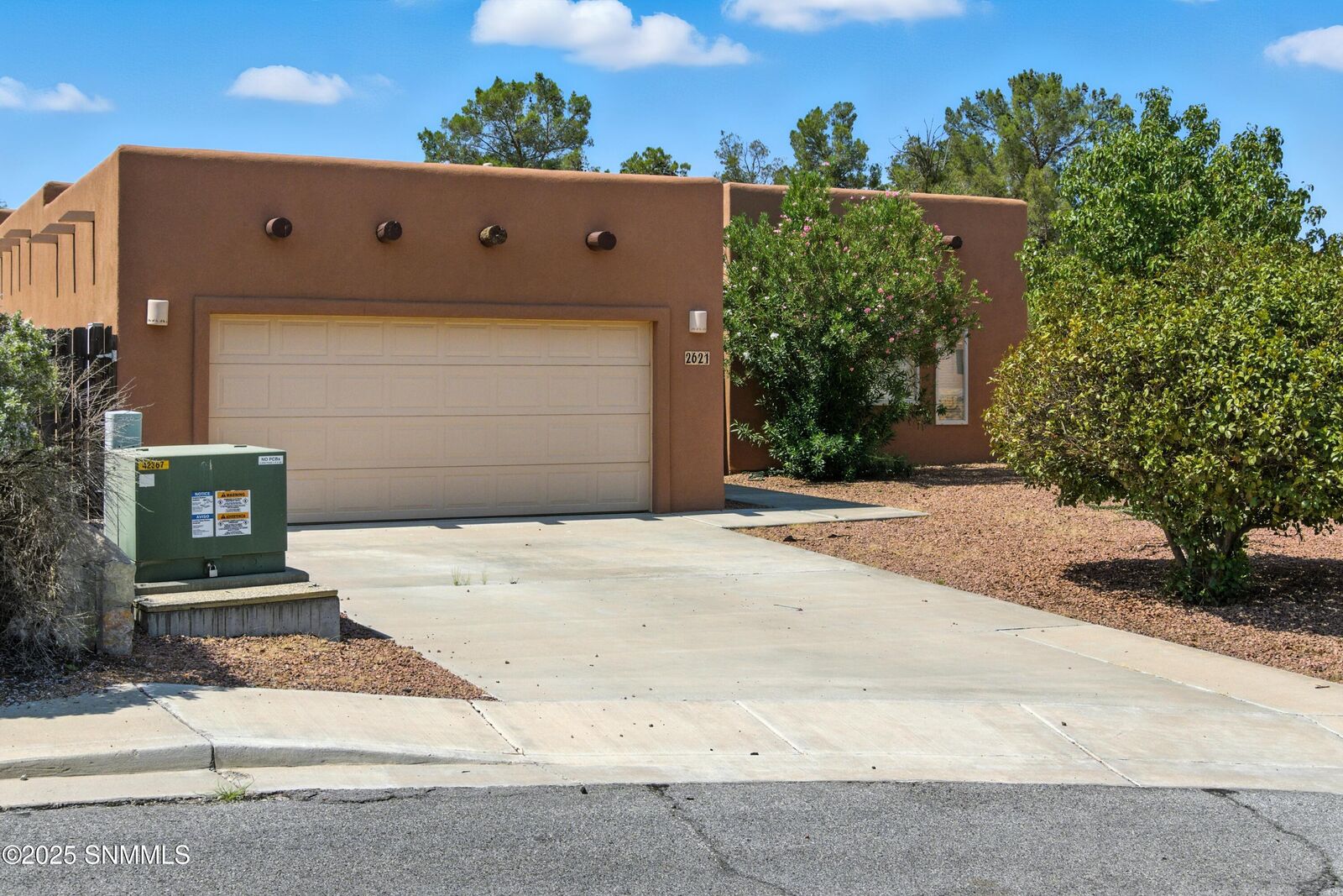 Property Photo:  2621 Cashmere Court  NM 88011 