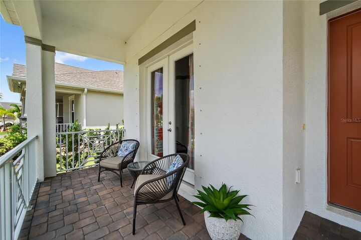 Property Photo: 5961 Blakeney Loop FL 33572