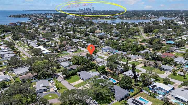 Property Photo:  4111 Helena Street NE  FL 33703 