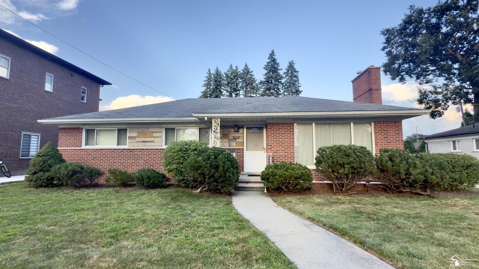 Property Photo: 5642 McMillan Avenue MI 48127