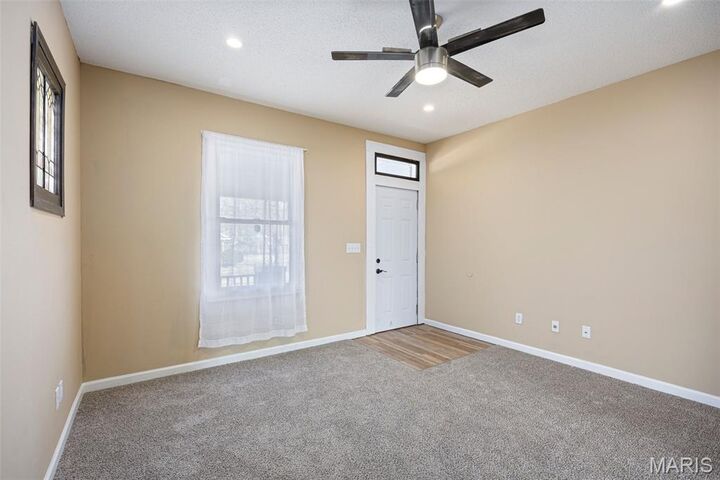 Property Photo: 2706 Iowa Street IL 62040