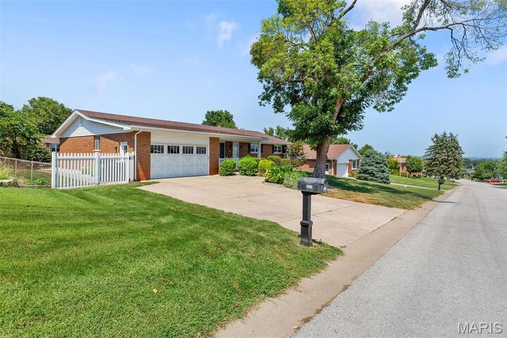 Property Photo:  3017 Mamelles Drive  MO 63301 