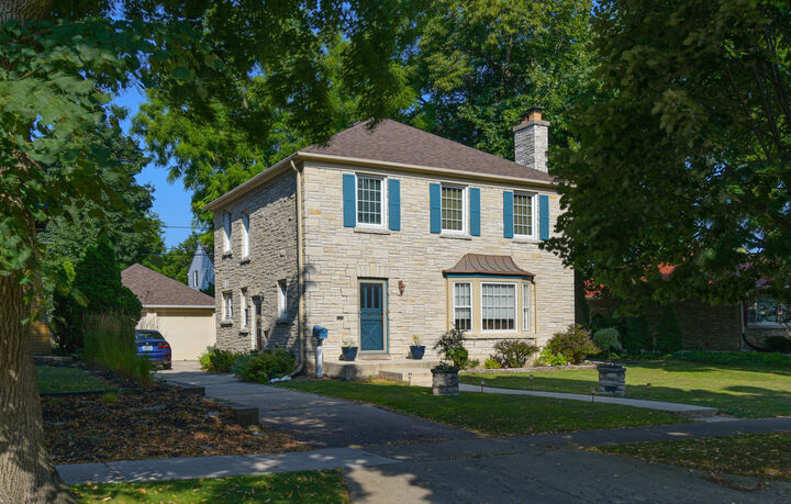 211 N 88th St  Wauwatosa WI 53226 photo