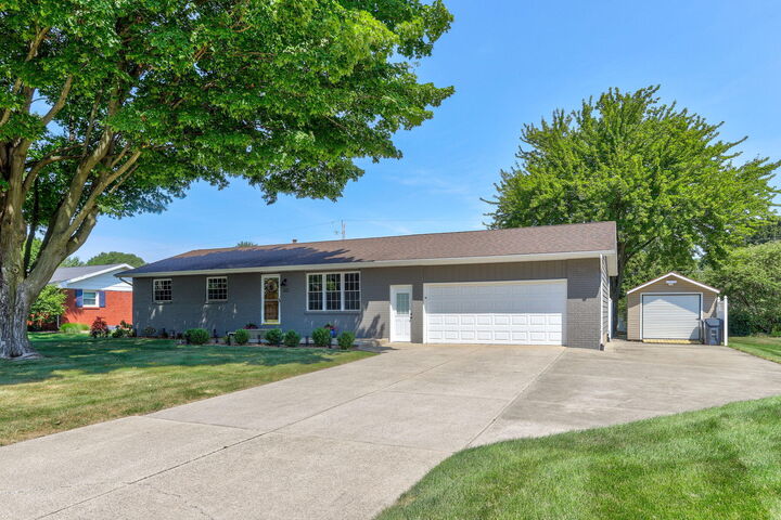 1375 Wilson Road  St. Joseph MI 49085 photo