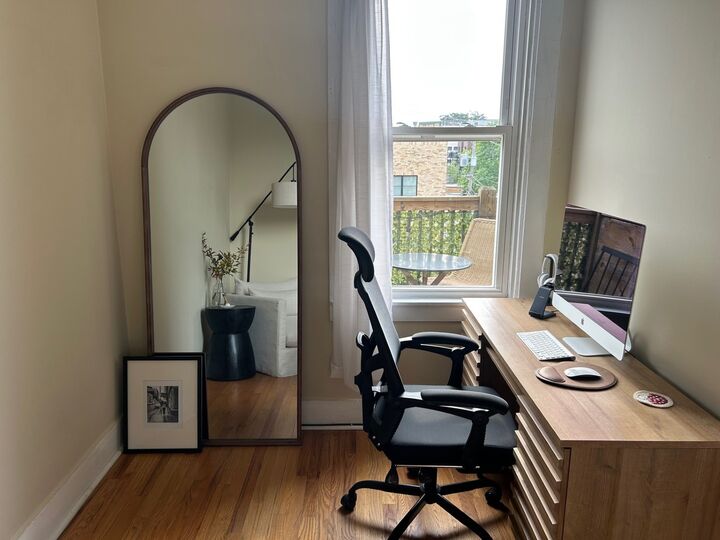 Property Photo:  2015 N Damen Avenue 3R  IL 60647 