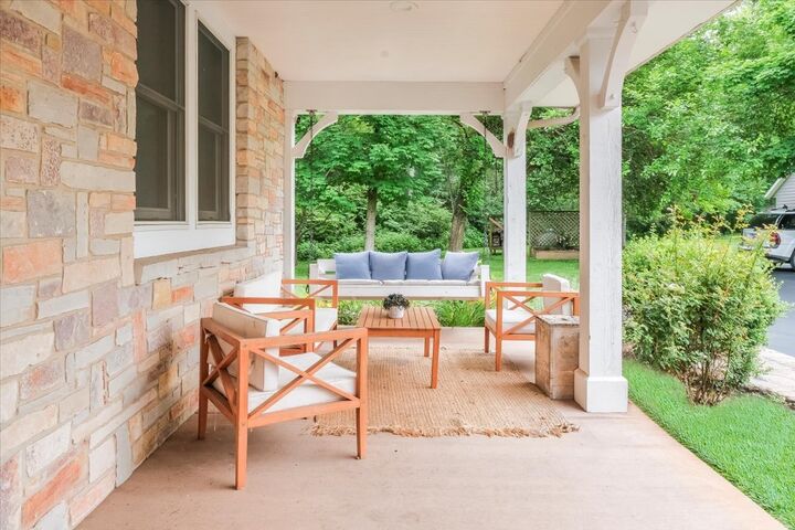 Property Photo: 2 Timber Ridge Lane IL 61854