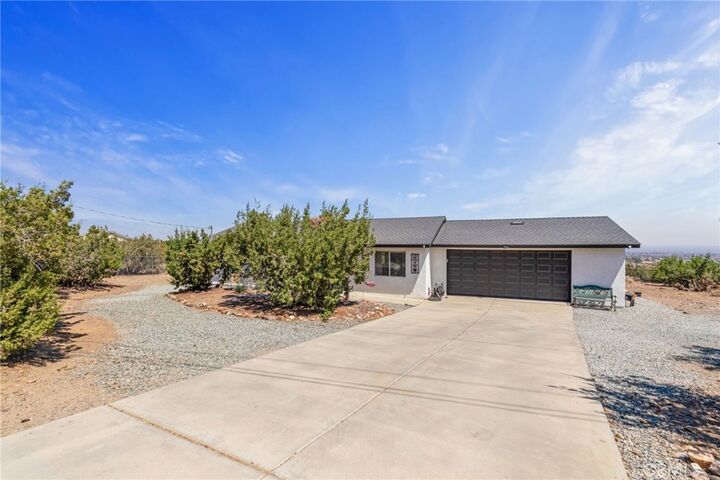 Property Photo:  2870 Sunnyslope Road  CA 92372 