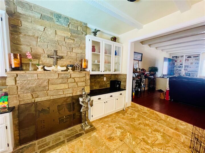 Property Photo: 164 Viento Way CA 92404