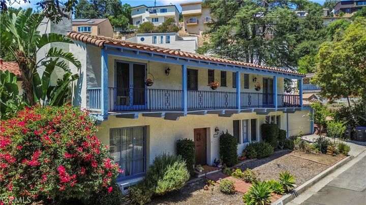 Property Photo: 535 Arch Place CA 91206