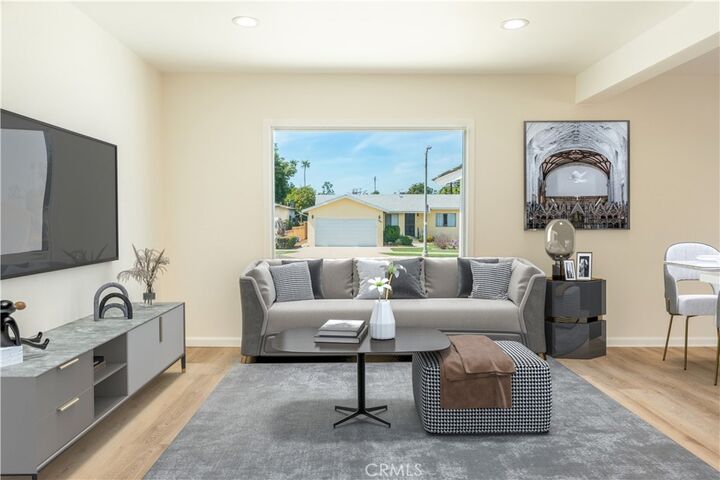 Property Photo:  1062 W 187th Place  CA 90248 