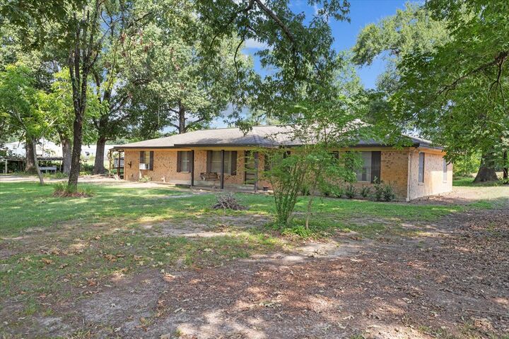 Property Photo: 5206 Lotus Lane TX 75904