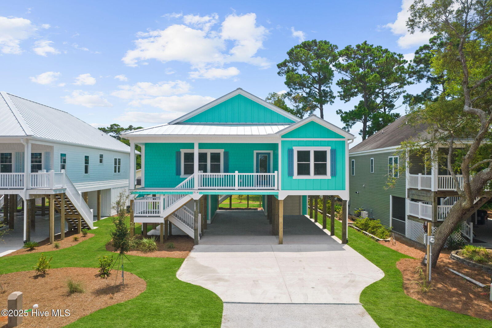 Property Photo:  228 NE 56th Street  NC 28465 