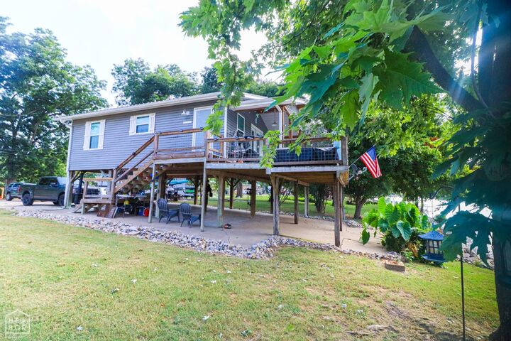 Property Photo: 19 E Valley Drive AR 72542