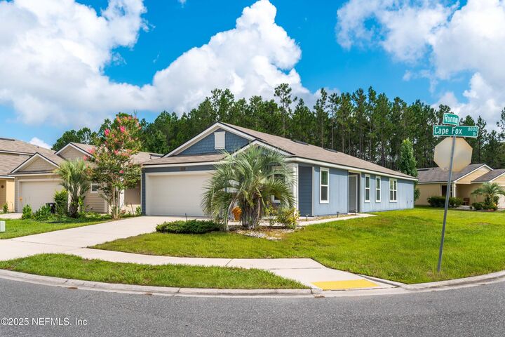 Property Photo:  8035 Cape Fox Drive  FL 32222 