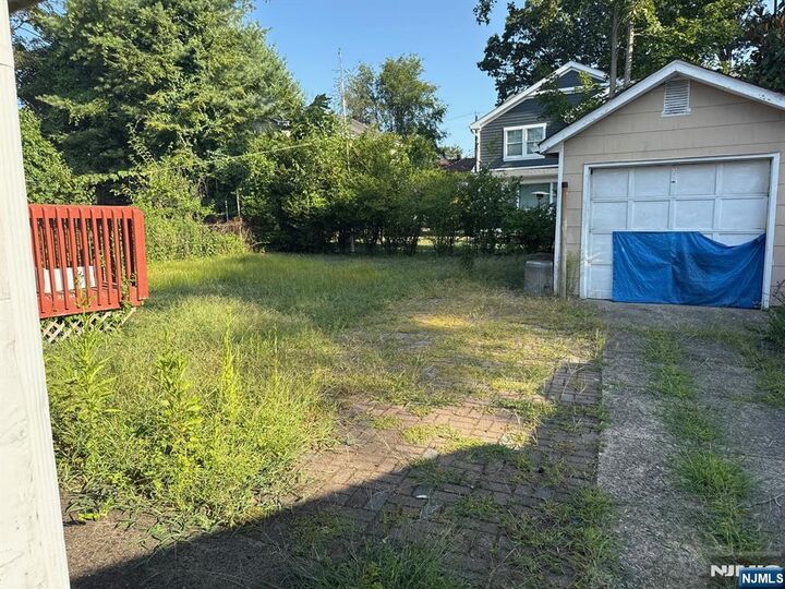 Property Photo:  91 Madison Avenue  NJ 07626 