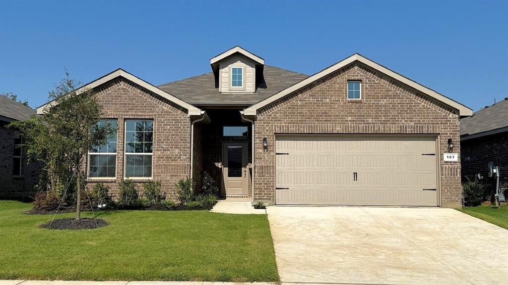 Property Photo:  107 Goodnight Court  TX 76033