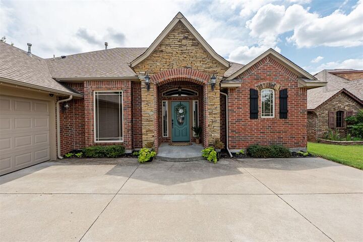Property Photo:  3422 Windmill Road  OK 73165 