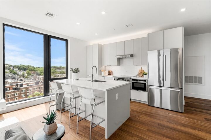 Property Photo:  1515 Commonwealth Ave 806  MA 02135 