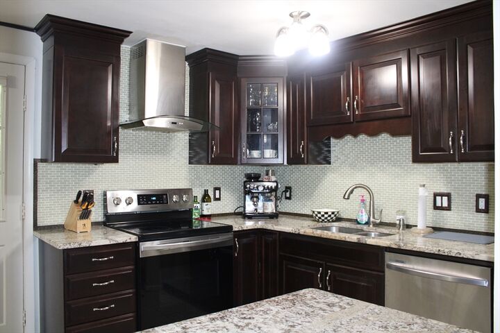 Property Photo:  5 Cheryl Ave  MA 01803 