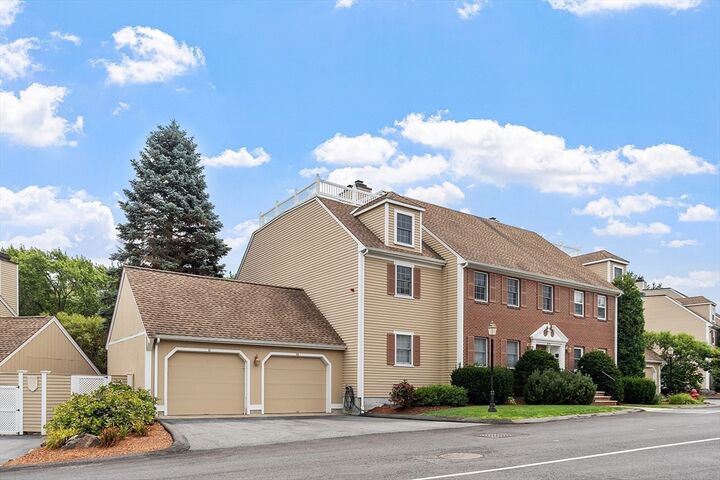 Property Photo:  13 Weatherly Drive 13  MA 01970 