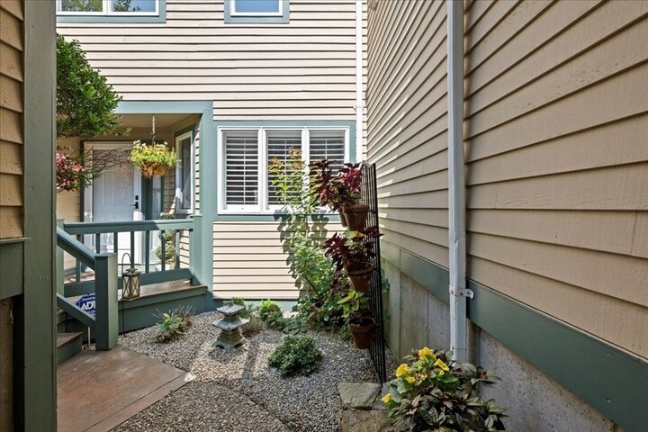 Property Photo: 45 Lebeaux Dr 45 MA 01545
