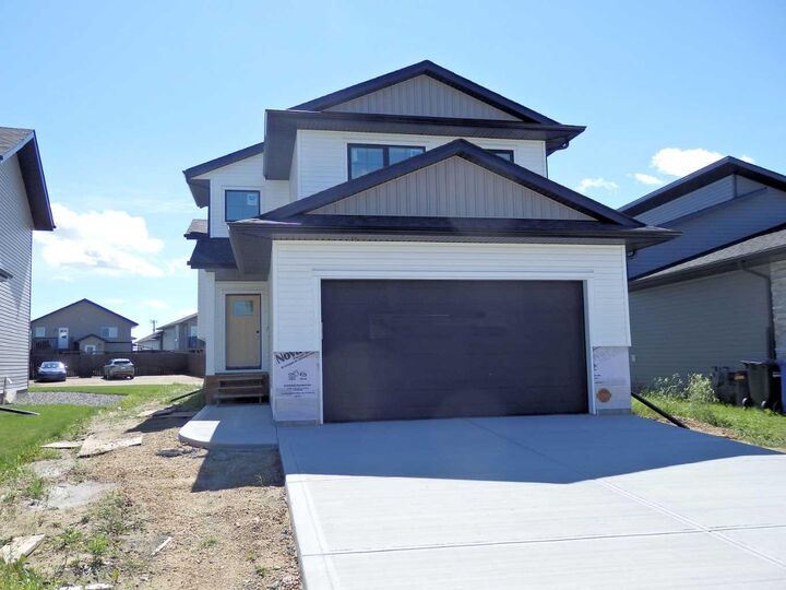 13 Aztec Street  Blackfalds AB T4M 0M7 photo