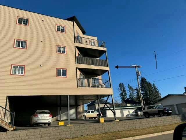 Property Photo:  5037 7 Avenue 308  AB T7E 0A8 