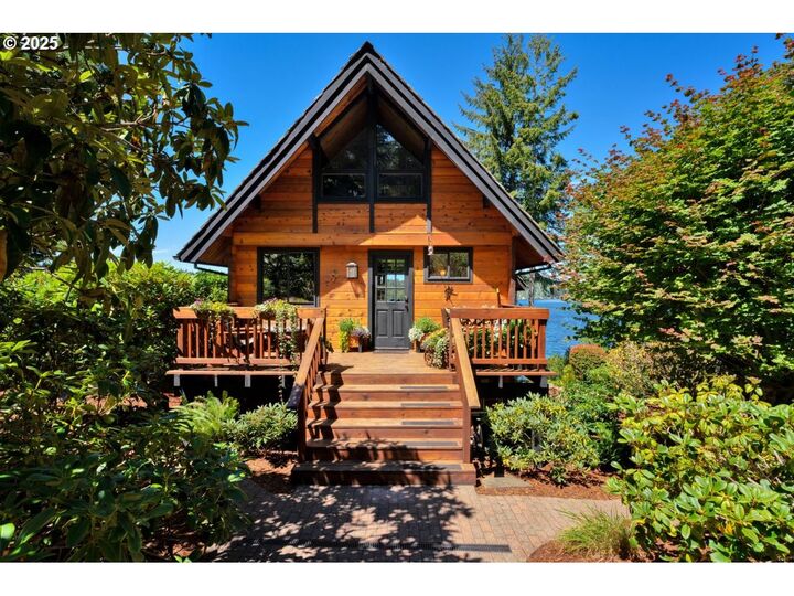 Property Photo: 5343 Leavitt Loop OR 97439