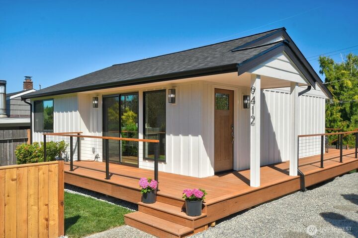 9412  34th Avenue SW  Seattle WA 98126 photo