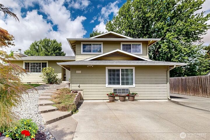 929  Olympia Drive  Walla Walla WA 99362 photo