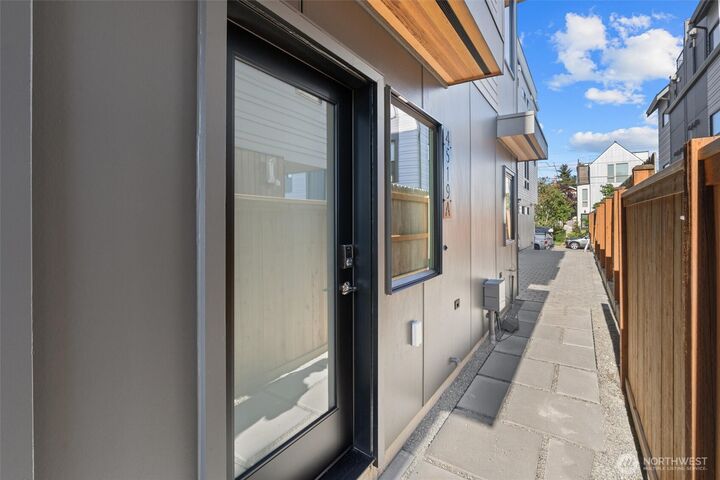 Property Photo:  4519 C  Bagley Avenue N  WA 98103 
