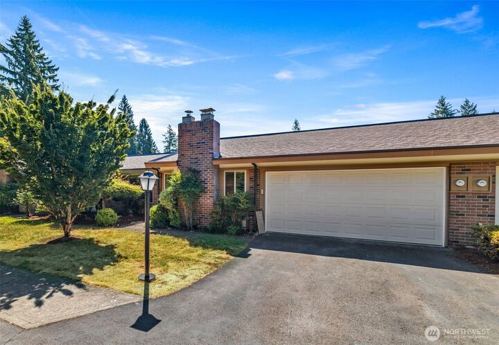 Property Photo:  16148 NE 15th Street 12  WA 98008 