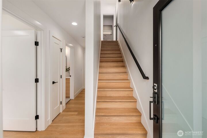 Property Photo:  931 N 92nd Street B  WA 98103 